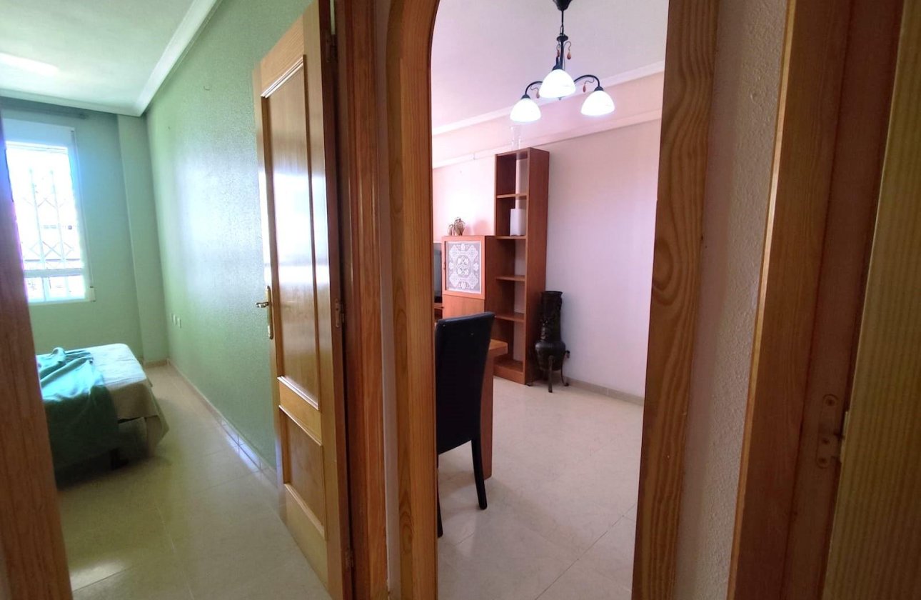 Herverkoop - Appartement -
Torrevieja - Centro