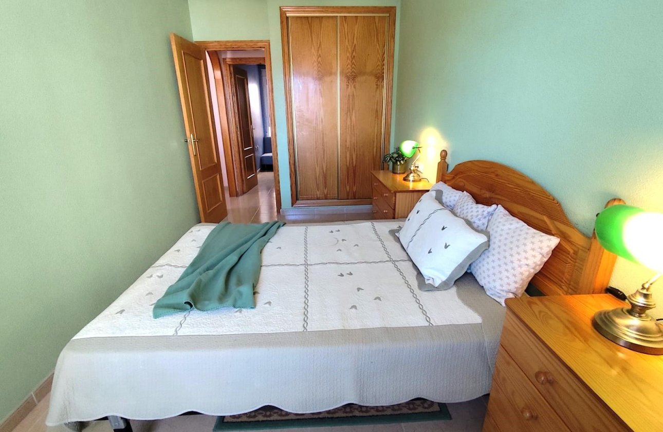Herverkoop - Appartement -
Torrevieja - Centro
