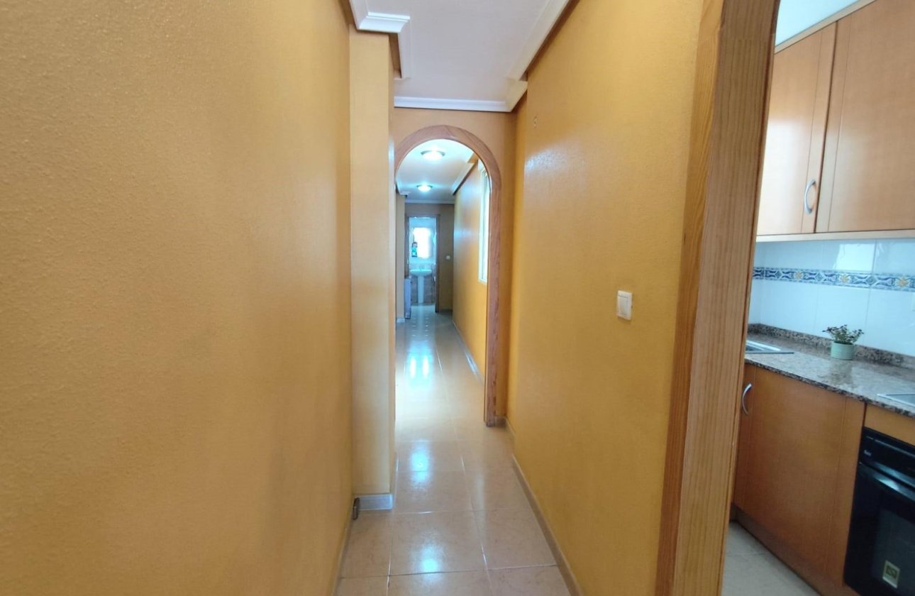 Herverkoop - Appartement -
Torrevieja - Centro