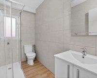 Herverkoop - Appartement -
Torrevieja - Centro