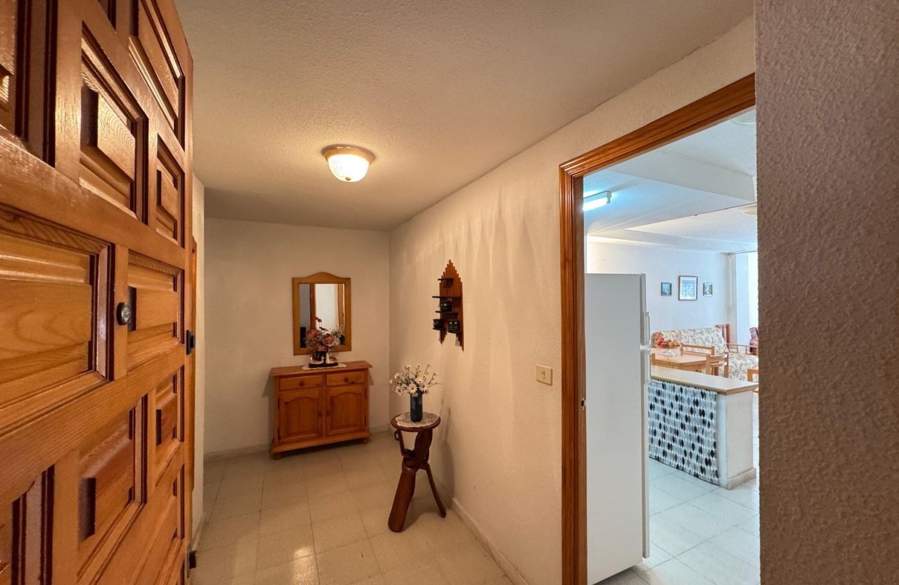 Herverkoop - Appartement -
Torrevieja - Centro