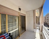 Herverkoop - Appartement -
Torrevieja - Centro