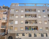 Herverkoop - Appartement -
Torrevieja - Centro