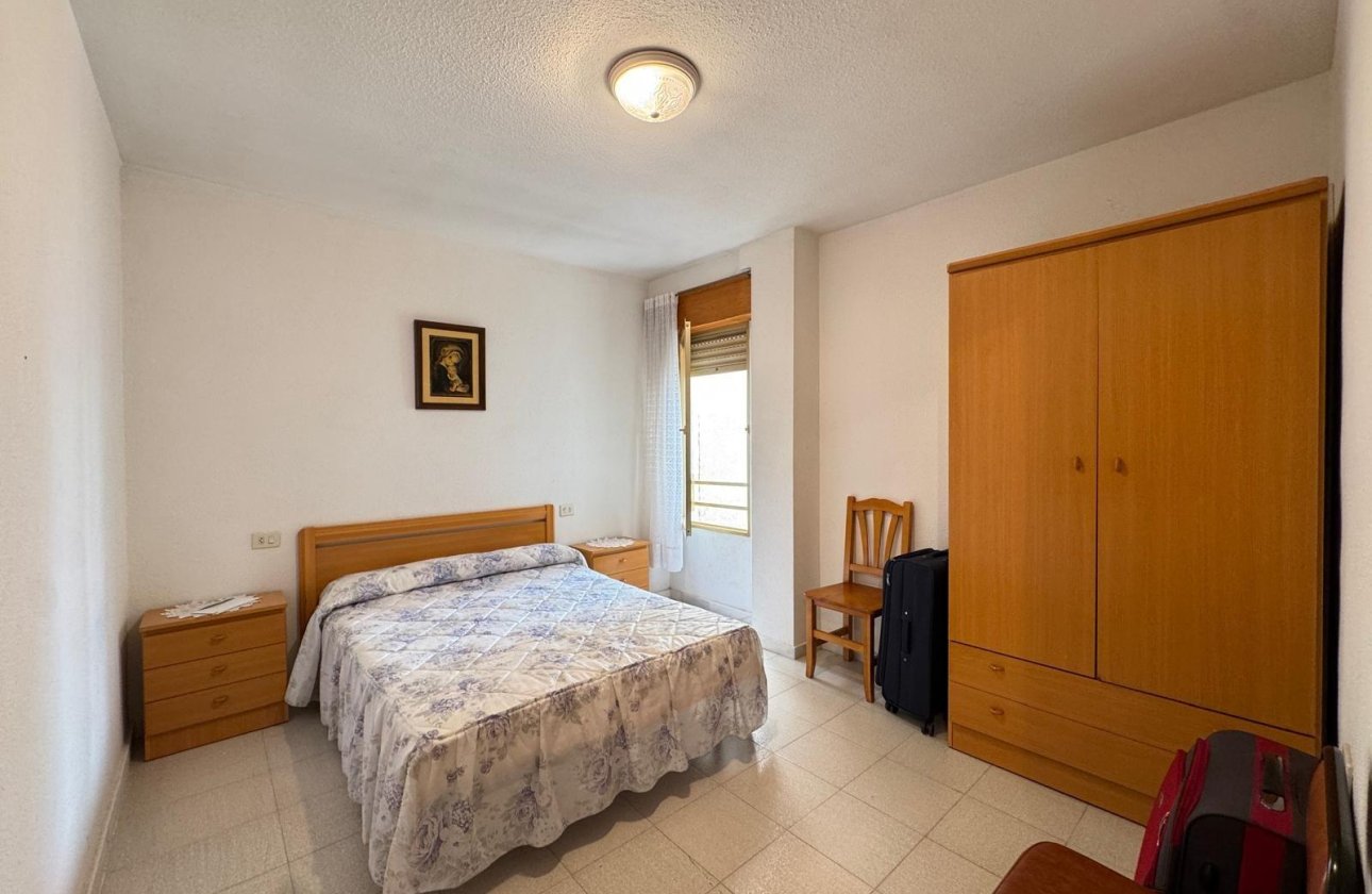 Herverkoop - Appartement -
Torrevieja - Centro