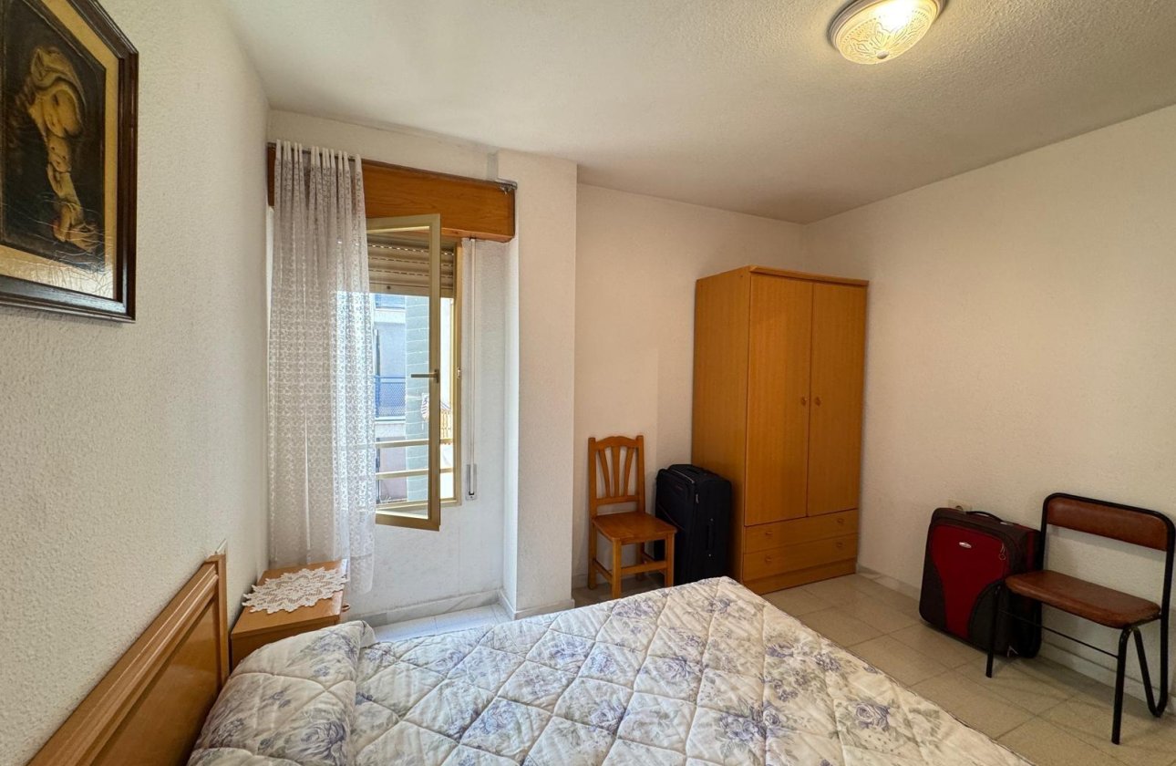 Herverkoop - Appartement -
Torrevieja - Centro