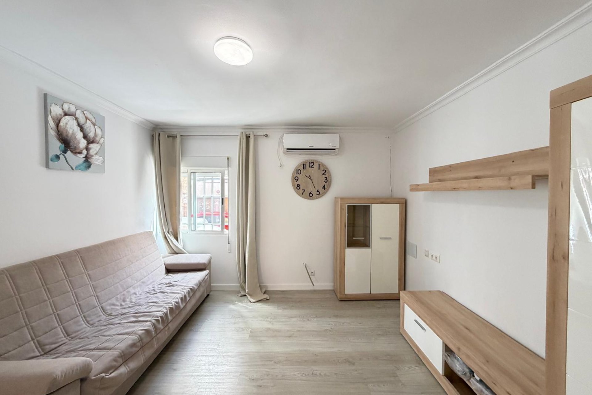 Herverkoop - Appartement -
Torrevieja - Centro