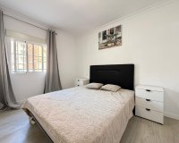 Herverkoop - Appartement -
Torrevieja - Centro