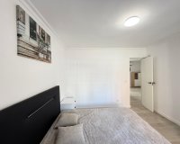 Herverkoop - Appartement -
Torrevieja - Centro