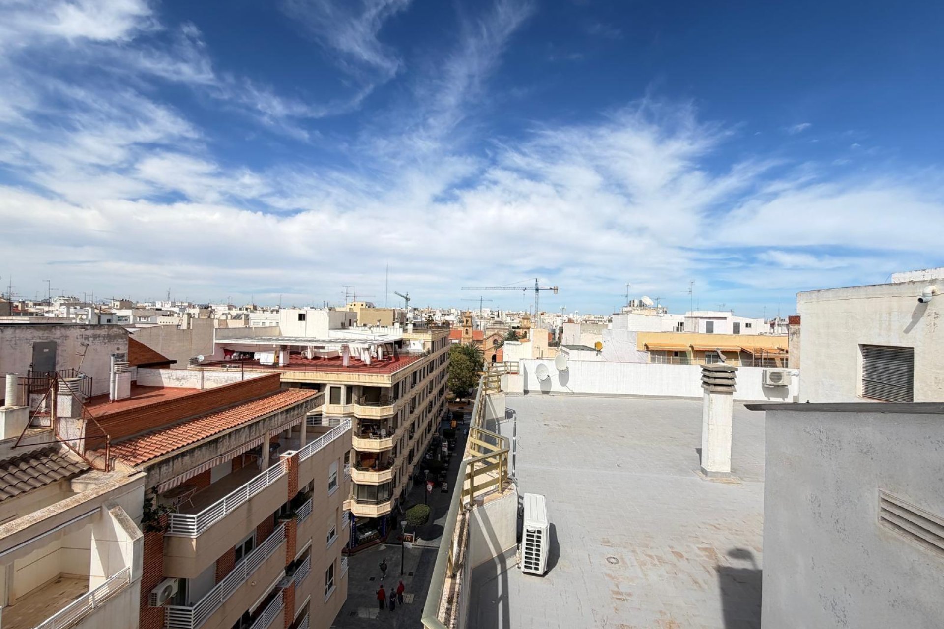 Herverkoop - Appartement -
Torrevieja - Centro