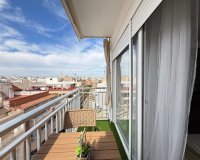 Herverkoop - Appartement -
Torrevieja - Centro