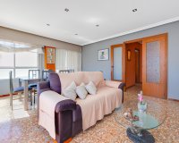 Herverkoop - Appartement -
Torrevieja - Centro