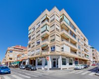 Herverkoop - Appartement -
Torrevieja - Centro