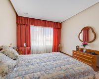 Herverkoop - Appartement -
Torrevieja - Centro