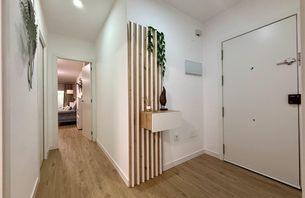 Herverkoop - Appartement -
Torrevieja - Centro