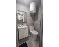 Herverkoop - Appartement -
Torrevieja - Centro