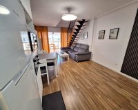 Herverkoop - Appartement -
Torrevieja - Centro