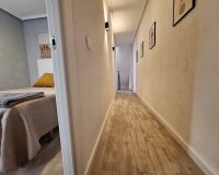 Herverkoop - Appartement -
Torrevieja - Centro