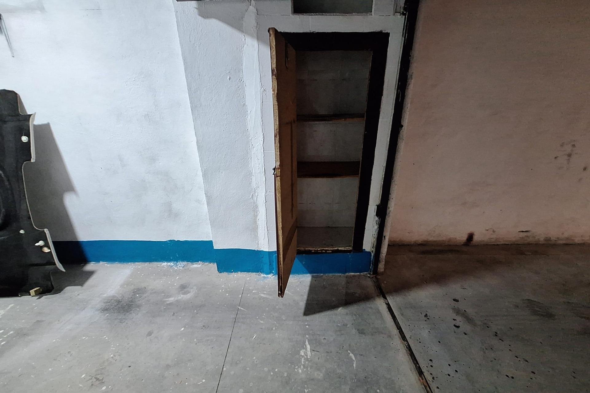 Herverkoop - Appartement -
Torrevieja - Centro