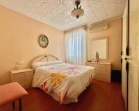 Herverkoop - Appartement -
Torrevieja - Centro