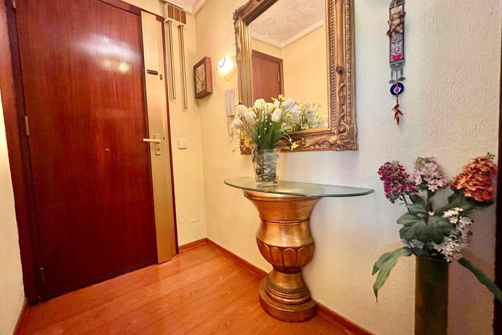 Herverkoop - Appartement -
Torrevieja - Centro