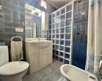 Herverkoop - Appartement -
Torrevieja - Centro