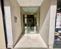 Herverkoop - Appartement -
Torrevieja - Centro