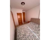 Herverkoop - Appartement -
Torrevieja - Centro