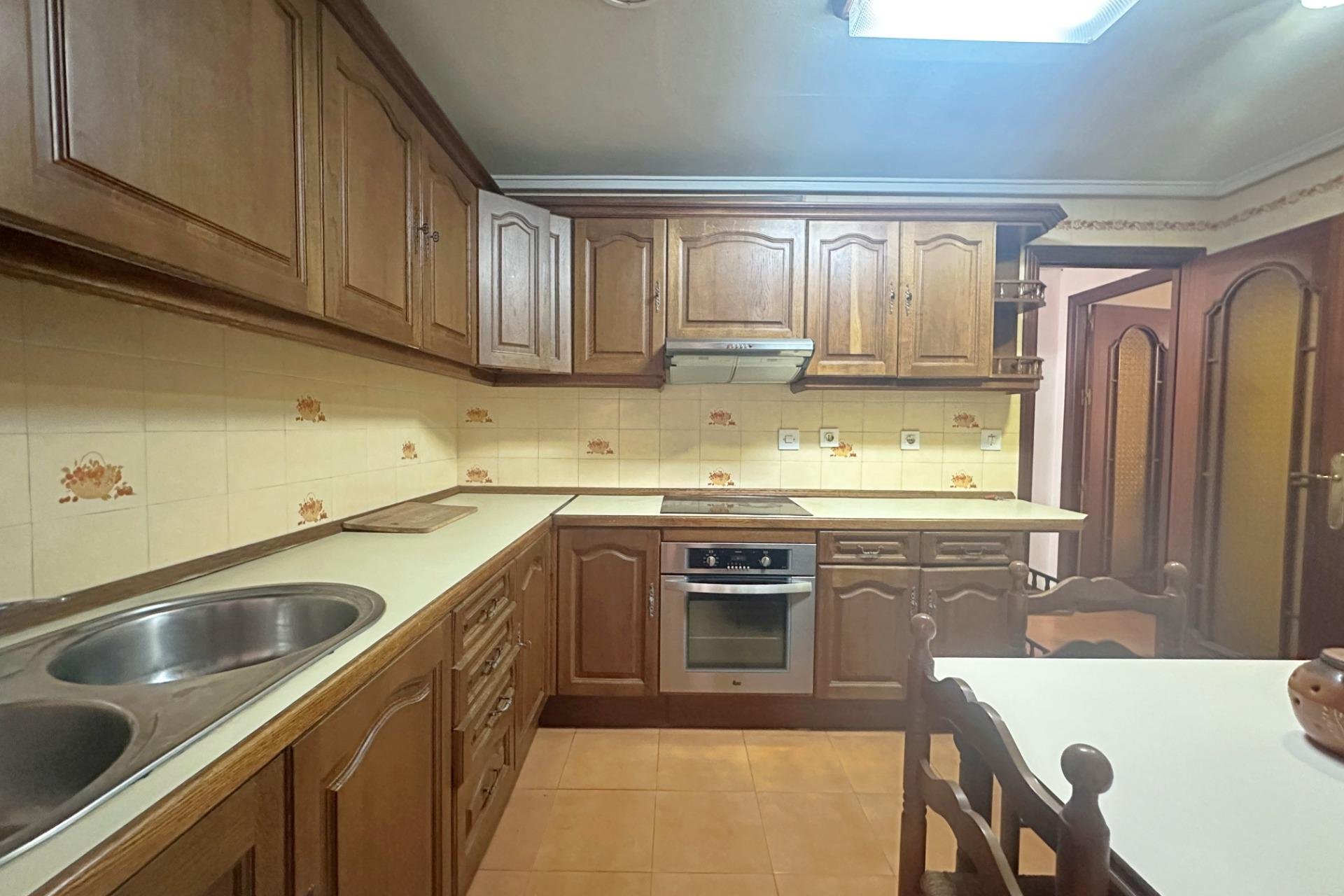 Herverkoop - Appartement -
Torrevieja - Centro