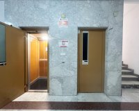 Herverkoop - Appartement -
Torrevieja - Centro