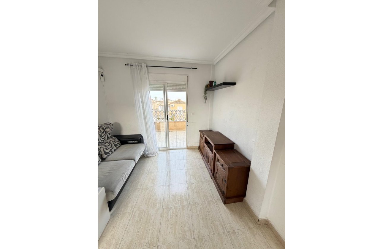Herverkoop - Appartement -
Torrevieja - Centro