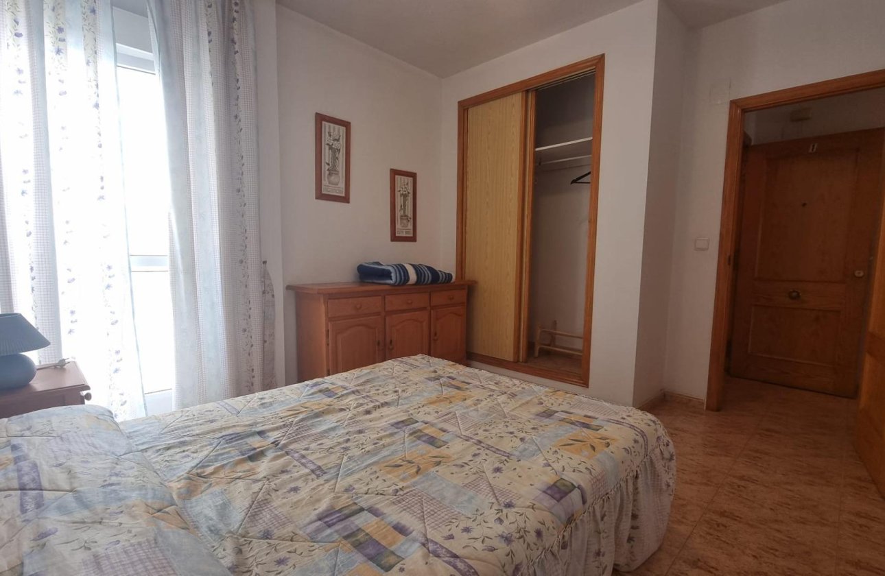 Herverkoop - Appartement -
Torrevieja - Centro