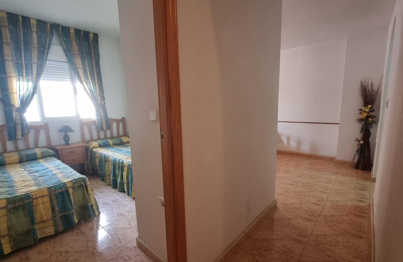 Herverkoop - Appartement -
Torrevieja - Centro