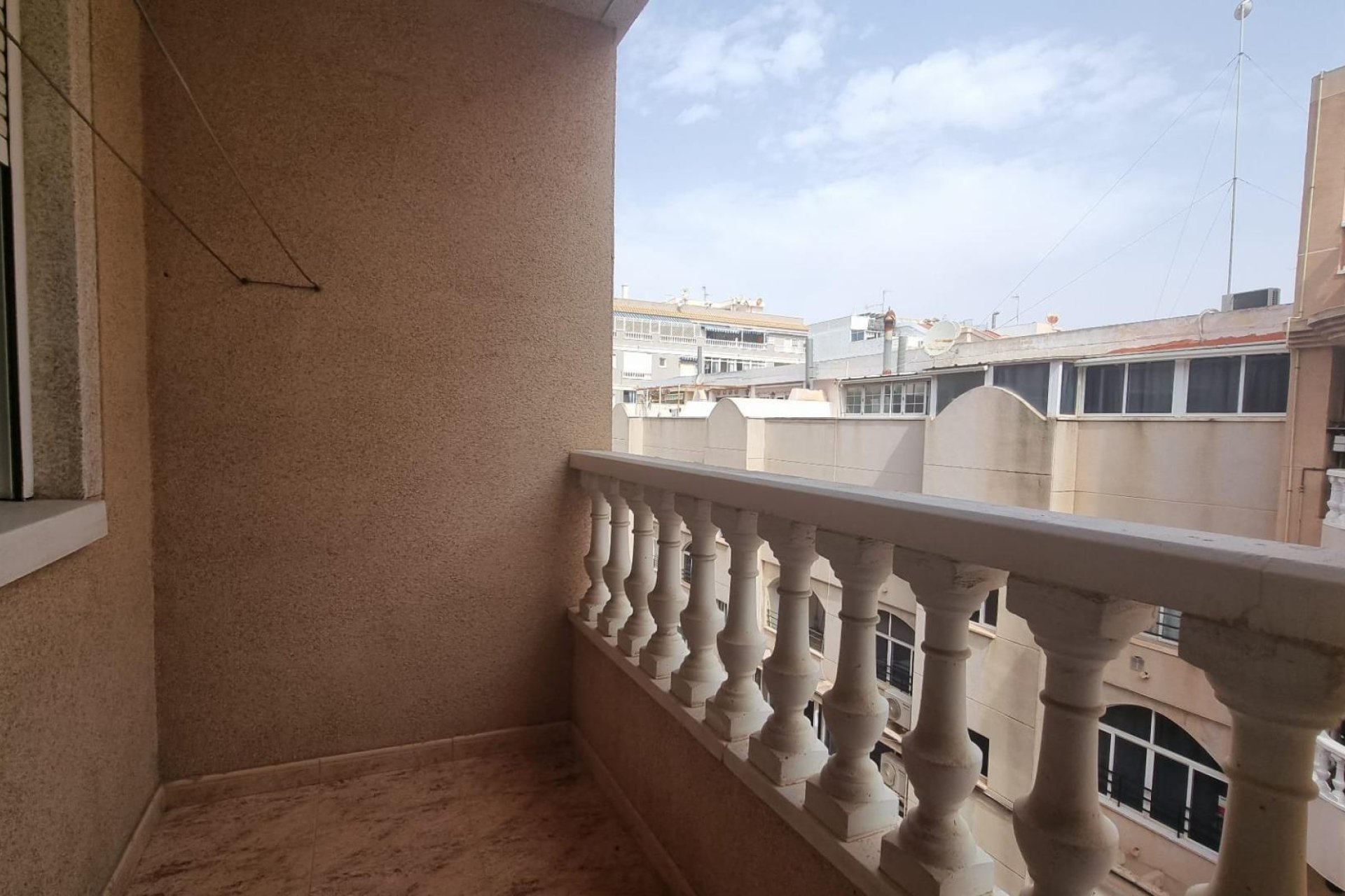 Herverkoop - Appartement -
Torrevieja - Centro