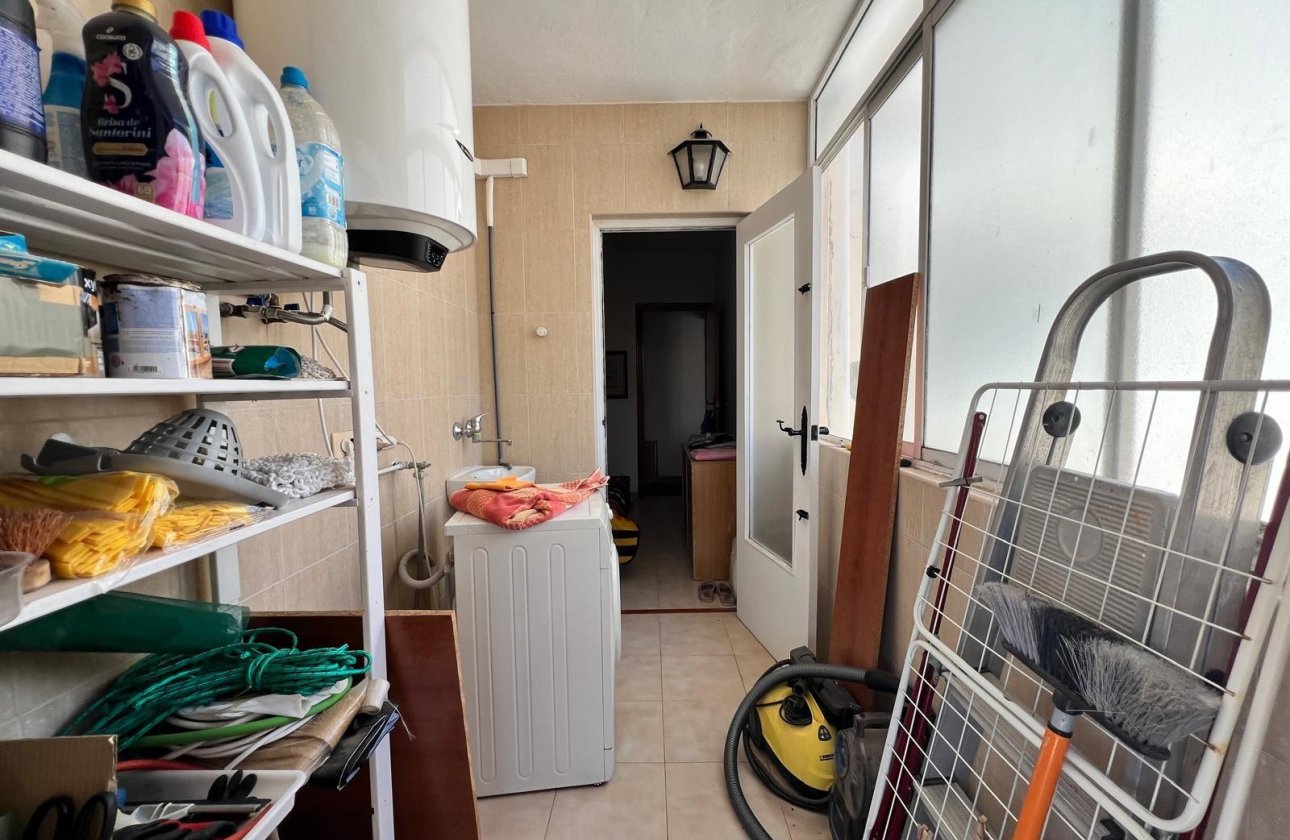 Herverkoop - Appartement -
Torrevieja - Centro