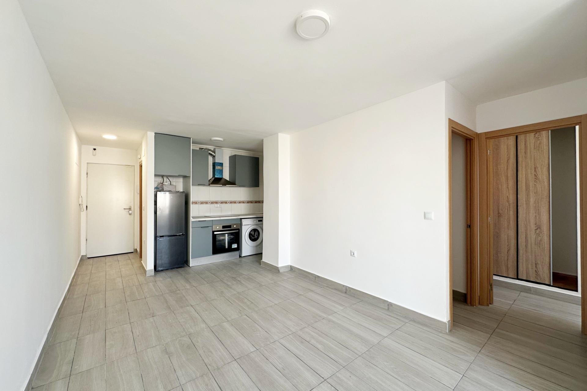 Herverkoop - Appartement -
Torrevieja - Centro