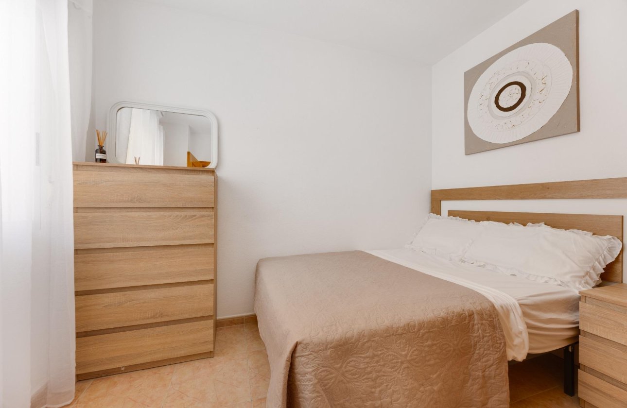 Herverkoop - Appartement -
Torrevieja - Centro