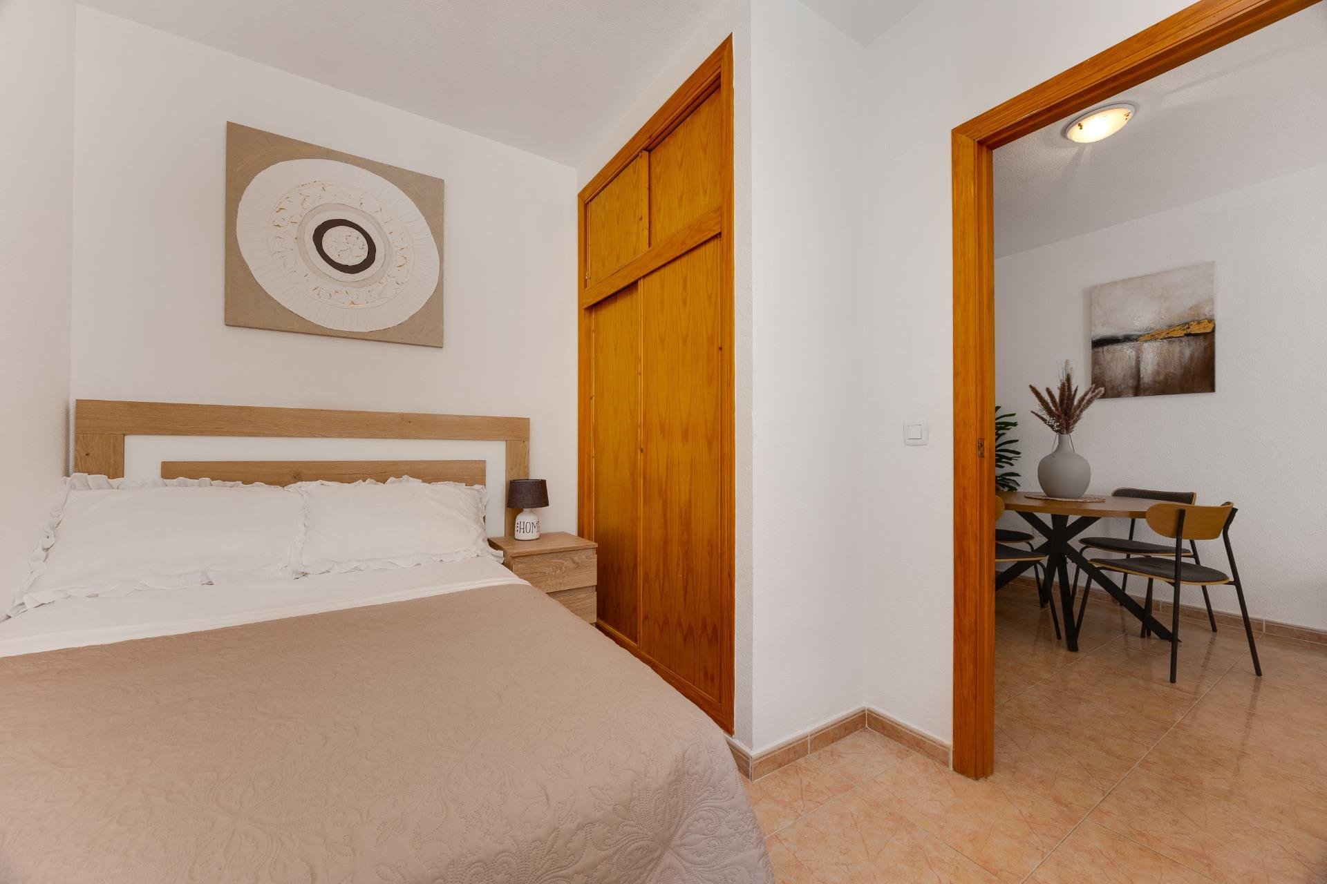 Herverkoop - Appartement -
Torrevieja - Centro