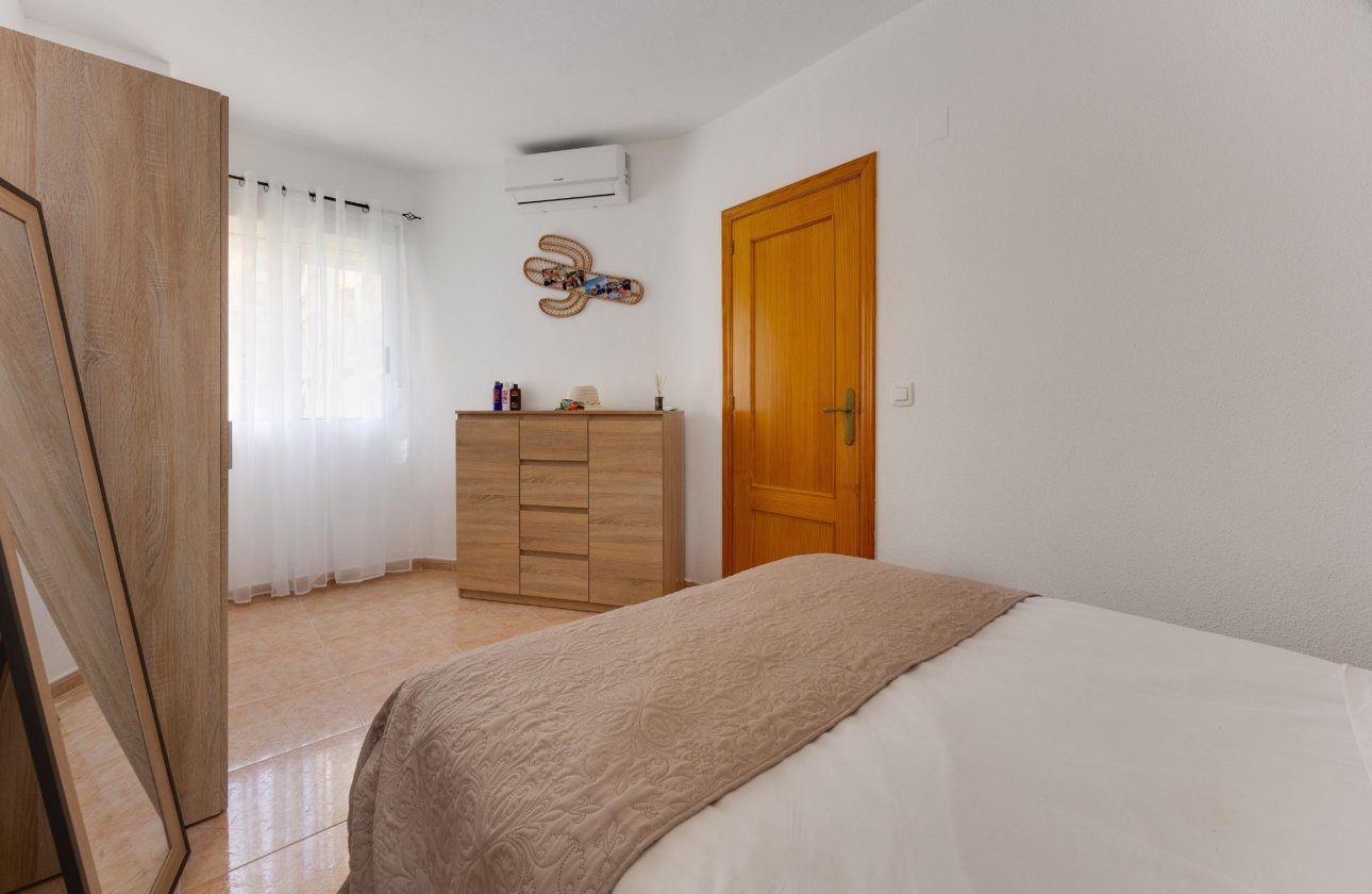 Herverkoop - Appartement -
Torrevieja - Centro