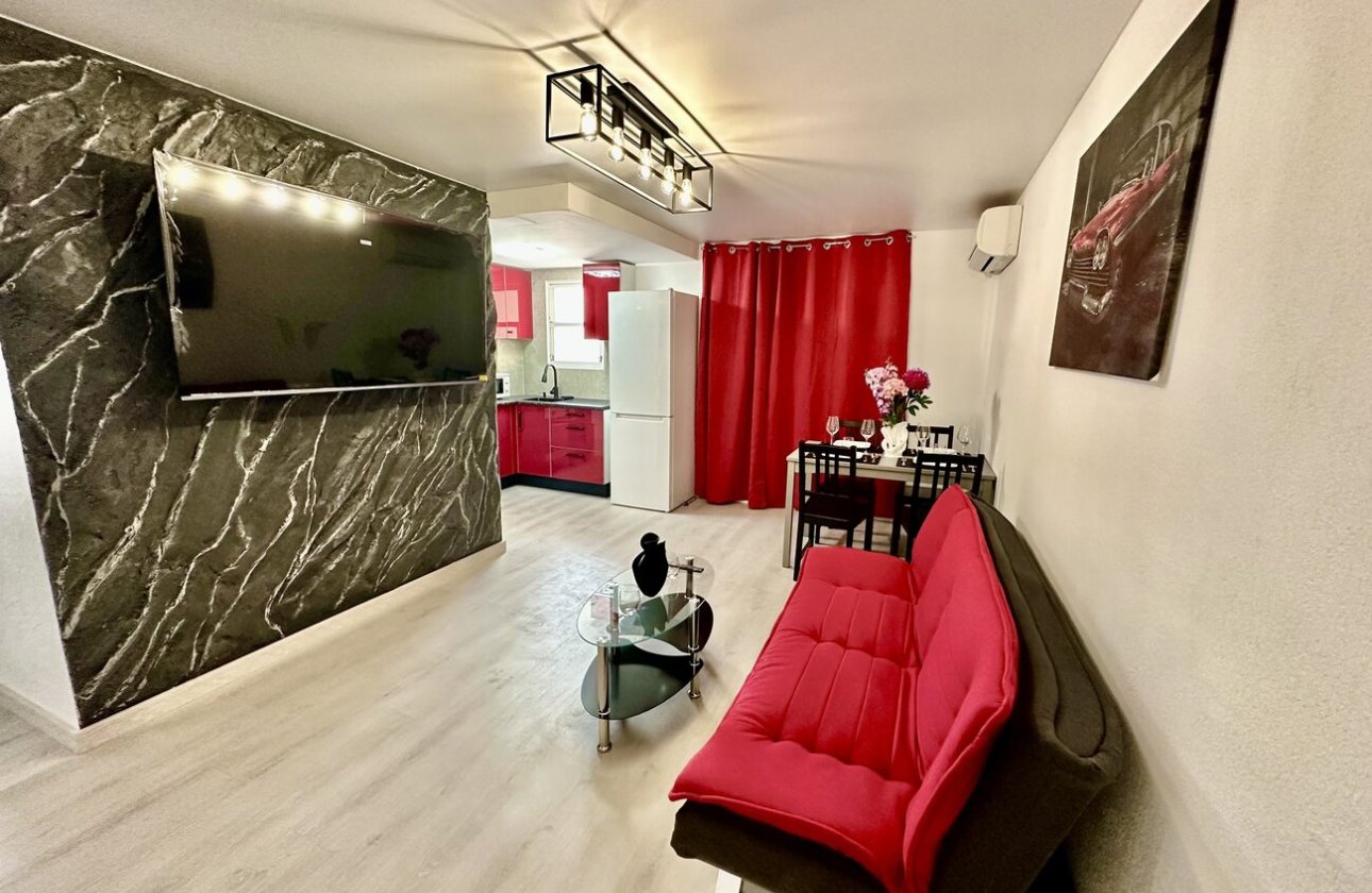 Herverkoop - Appartement -
Torrevieja - Centro