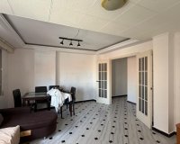 Herverkoop - Appartement -
Torrevieja - Centro