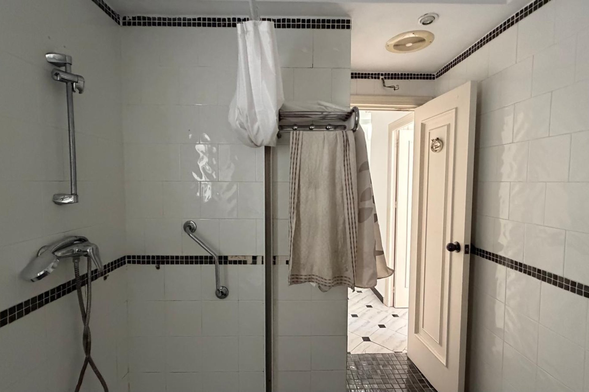 Herverkoop - Appartement -
Torrevieja - Centro