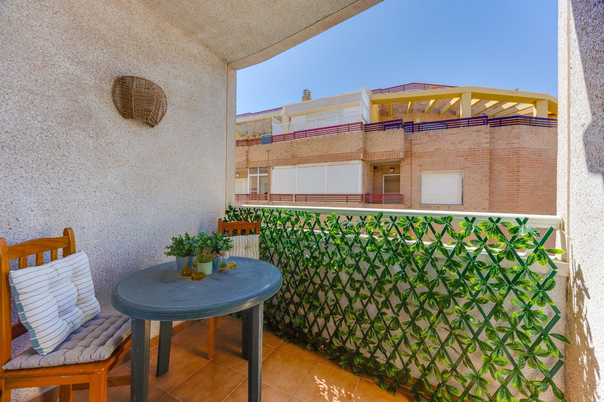 Herverkoop - Appartement -
Torrevieja - Centro