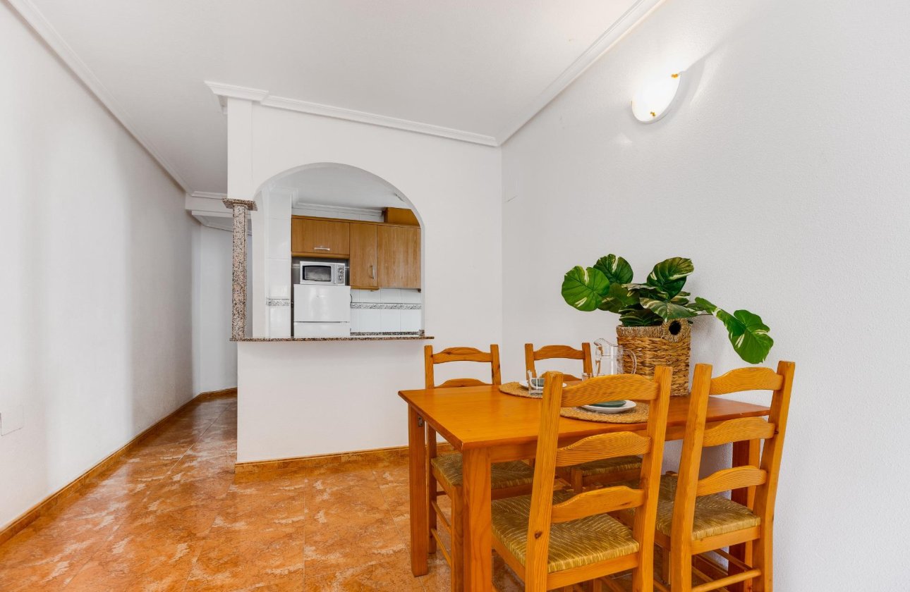 Herverkoop - Appartement -
Torrevieja - Centro