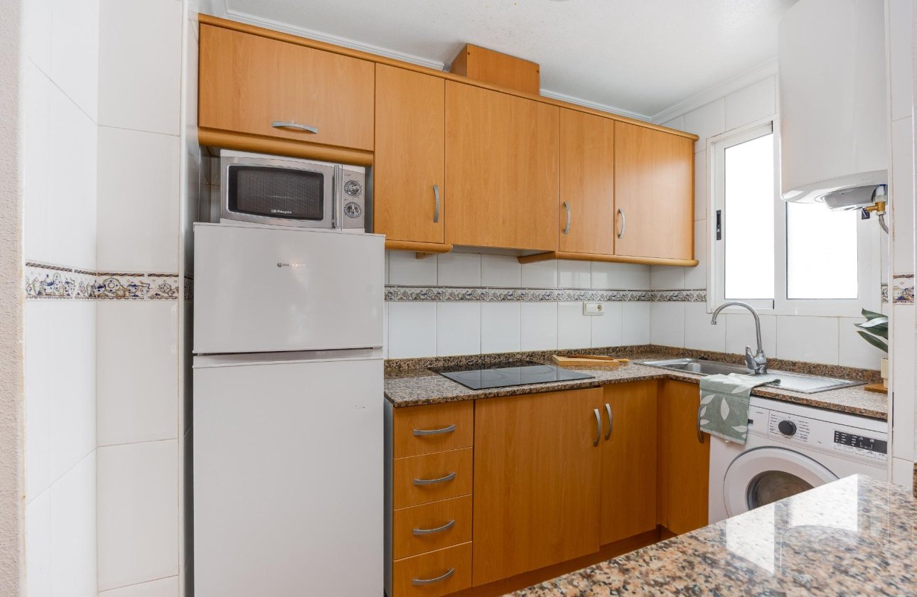 Herverkoop - Appartement -
Torrevieja - Centro