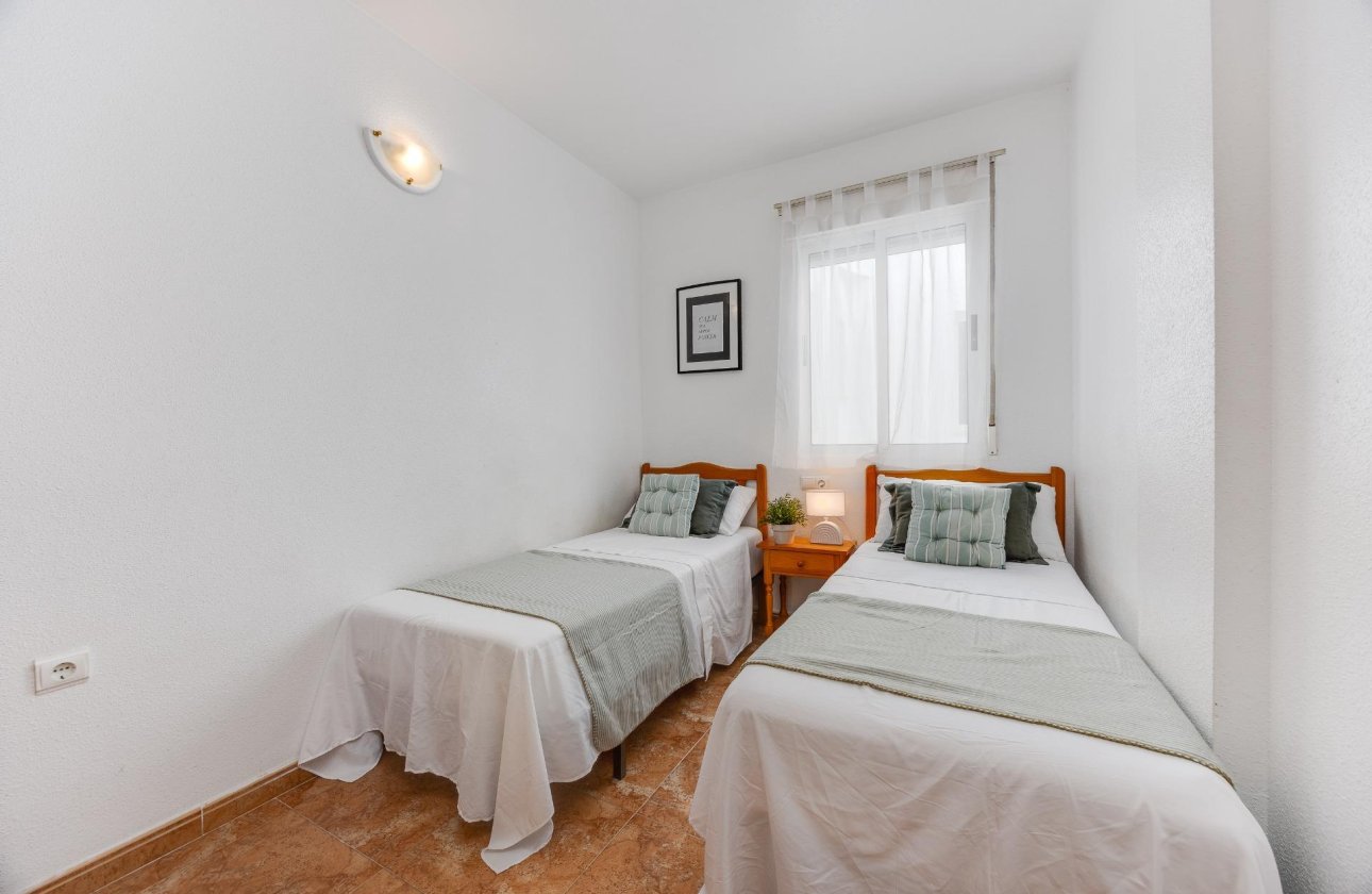 Herverkoop - Appartement -
Torrevieja - Centro