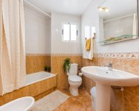 Herverkoop - Appartement -
Torrevieja - Centro