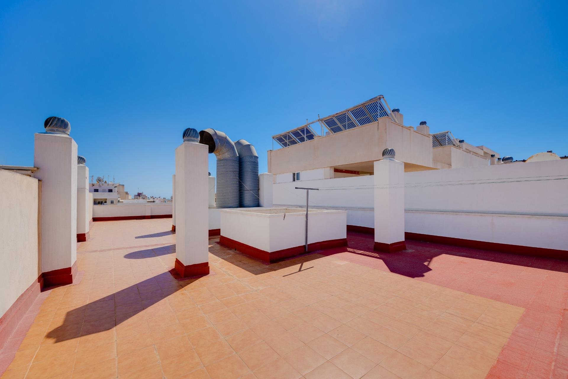 Herverkoop - Appartement -
Torrevieja - Centro