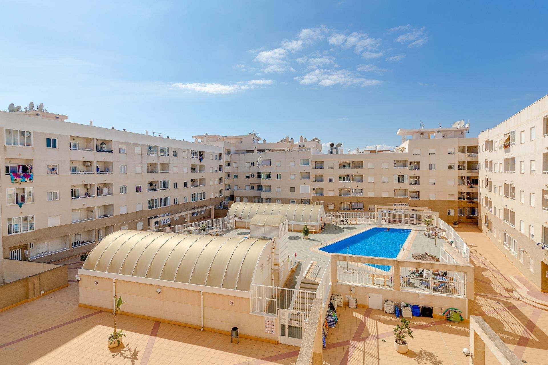 Herverkoop - Appartement -
Torrevieja - Centro