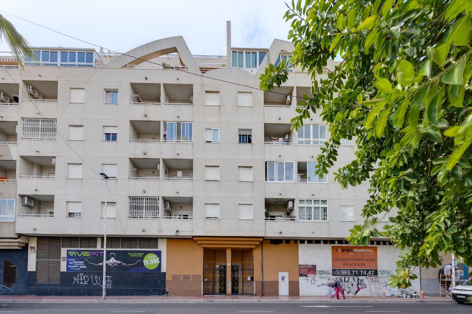 Herverkoop - Appartement -
Torrevieja - Centro