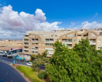 Herverkoop - Appartement -
Torrevieja - Centro